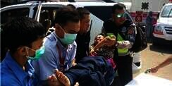 Dibantu Penumpang, Ibu Ini Melahirkan di Pinggir Tol Cipali