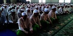 Tiap Malam Dengar Sholawat, 4 Warga Tengger Jadi Mualaf