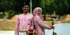 Tema Pre-Wedding Unik yang Hebohkan Warganet