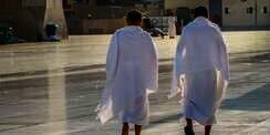 Jemaah Haji Wafat dengan Posisi Tangan Takbiratul Ihram