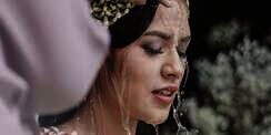 Intip Prosesi Siraman Raisa Jelang Nikah dengan Hamish Daud