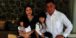 Siapa Sangka! Artis Muda Ini Sudah Punya 3 Anak