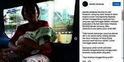 Geger! Ibu di Angkot Gendong Jasad Bayi, Tak Diantar Ambulans
