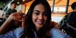 Pose Bareng Adik Ririn Ekawati, Foto Aurel Jadi Sorotan