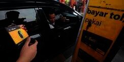 `Urunan Rp10 Ribu Demi Kartu e-Toll Gratis`