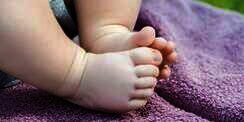 Baru Lahiran, Lafalkan Doa Terbaik Ini untuk Sang Bayi