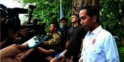 Cerita Sebenarnya Jokowi Kelupaan Bayar Kemeja Batik