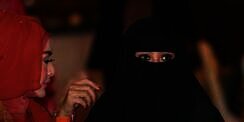 Baru Kenal, Pengusaha Tajir Mantap Nikahi Soraya Abdullah