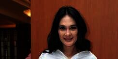 Luna Maya Bongkar Hubungan Sophia Latjuba dan Ariel