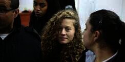 Gadis Remaja Palestina Penampar Tentara Israel Ditahan