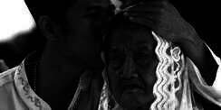 Merinding! Kisah Anak yang Lupakan Ibu di Panti Jompo