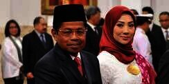 Pesona Kecantikan Ridho Ekasari, Istri Mensos Idrus Marham