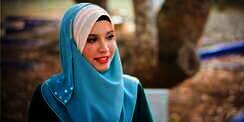 Trik Cantik dengan Lipstick Matte Warna Terbaru