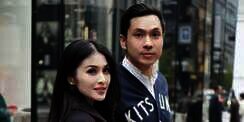 Foto Bareng Suami dan Anak, Wajah Sandra Dewi Jadi Sorotan