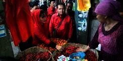 Tekad Puti Guntur Soekarno Pertahankan Pasar Tradisional