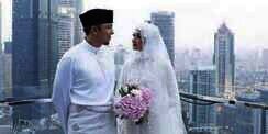 3 Desainer Gaun Pengantin Langganan Artis Tanah Air