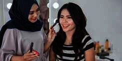 Kosmetik Indonesia Digandrungi Warga Saudi
