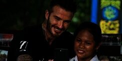 Aksi Beckham dan Siswi SMP di Semarang, Bikin Iri Banyak Orang
