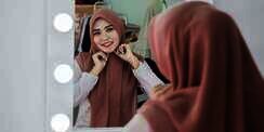 Baca Doa Ini Saat Bercermin Agar Wajah dan Akhlakmu Cantik