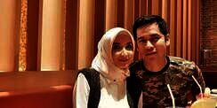 Ricky Perdana Bangga Lihat Istrinya Berhijab