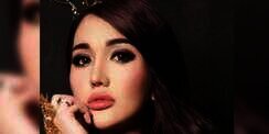  Sesi Foto Hamil, Lucinta Luna `Halu`?