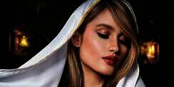 Ramadan Kareem, Busana Cinta Laura Bikin Adem