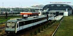 Dari Empat Kereta Bandara Ini, Mana yang Termurah?
