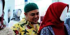 Busana Muslimnya Ditawar Rp100 Ribu, Ivan Gunawan Balas Begini