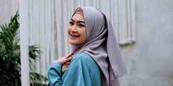 5 Kreasi Hijab Menutup Dada yang Praktis