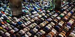 Masih Dalam Perjalanan Mudik, Bagaimana Sholat Idnya?