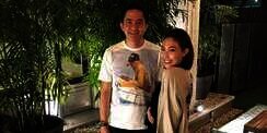 Jahilnya Ayu Dewi Unggah Foto Suami Tidur Sambil Mangap