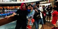 Foto Raffi Ahmad Bareng Ibu Mertua Disorot