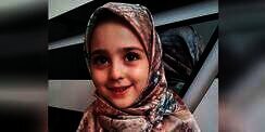 Mengenal Mahdis, Bocah Cantik yang Sedang Viral