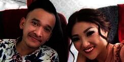 Anak Denada Divonis Leukimia, Istri Ruben Terbang ke Singapura