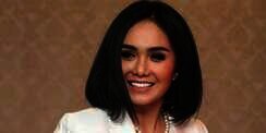 Diejek Mirip Nenek-nenek, Yuni Shara `Tampar` Haters Pakai Ini