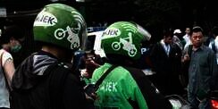 Tarif Gojek dan Grab Naik, Mana Lebih Murah?