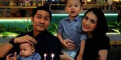 Bikin Iri, Lihat Kemesraan Donita dan Adi Nugroho