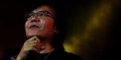 Ari Lasso Unggah Foto Jadul Dewa 19, Maia Estianty Jadi Sorotan