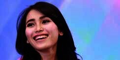 Dulu Bantah, Kini Ayu Ting Ting Ngaku Hamil Duluan?