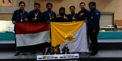 Robot UGM Menangi Kompetisi Dunia