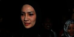 Sederet Istri Cantik Pelaku Korupsi