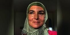 Sinead O'Connor Penyanyi Terkenal 90-an Jadi Mualaf, Pakai Nama Shuhada