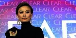 Tampil Seksi Di Pemotretan Majalah, Busana Agnez Mo Jadi Sorotan
