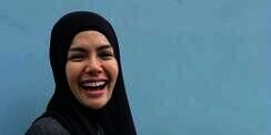 Nikita Mirzani: Kalau Gue Lepas Hijab, Kenapa?