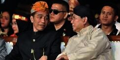 Deretan Penyebar Hoax Tentang Jokowi & Prabowo yang Terciduk