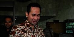 Suami Airin Disebut Pernah Beri Barang Mewah ke Tiga Artis Ini