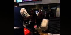 Cerita Sebenarnya Petugas Bandara Banting Air Zamzam Jemaah