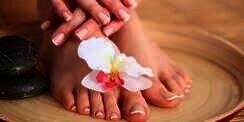 7 Hal Penting Diperhatikan Saat Manicure dan Pedicure