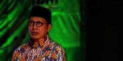 Dorong Honda CRV Mogok di SPBU, Pengendaranya Ternyata Seorang Menteri 