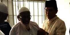 Sisa Hukuman 6 Tahun, Ustaz Ba`asyir Dibebaskan Tanpa Syarat